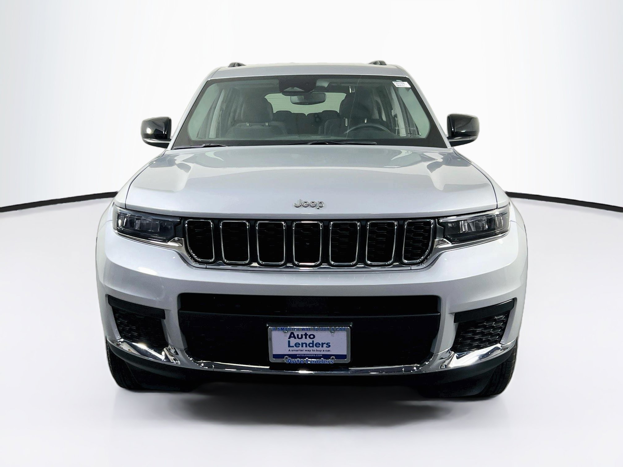 Used 2023 Jeep Grand Cherokee L Laredo w/ Luxury Tech Group I AWD/4WD image 2