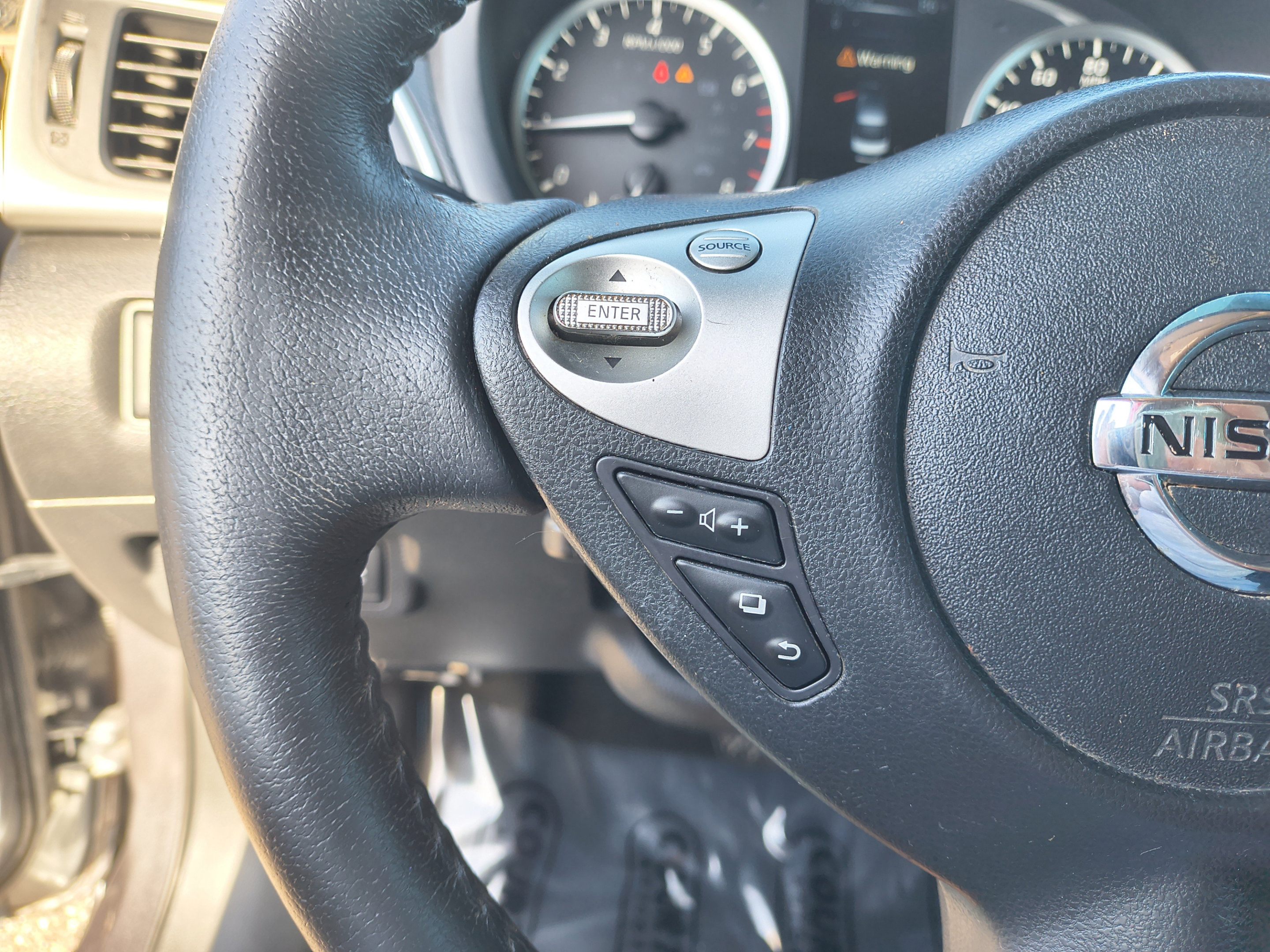 Used 2018 Nissan Sentra SV FWD image 28