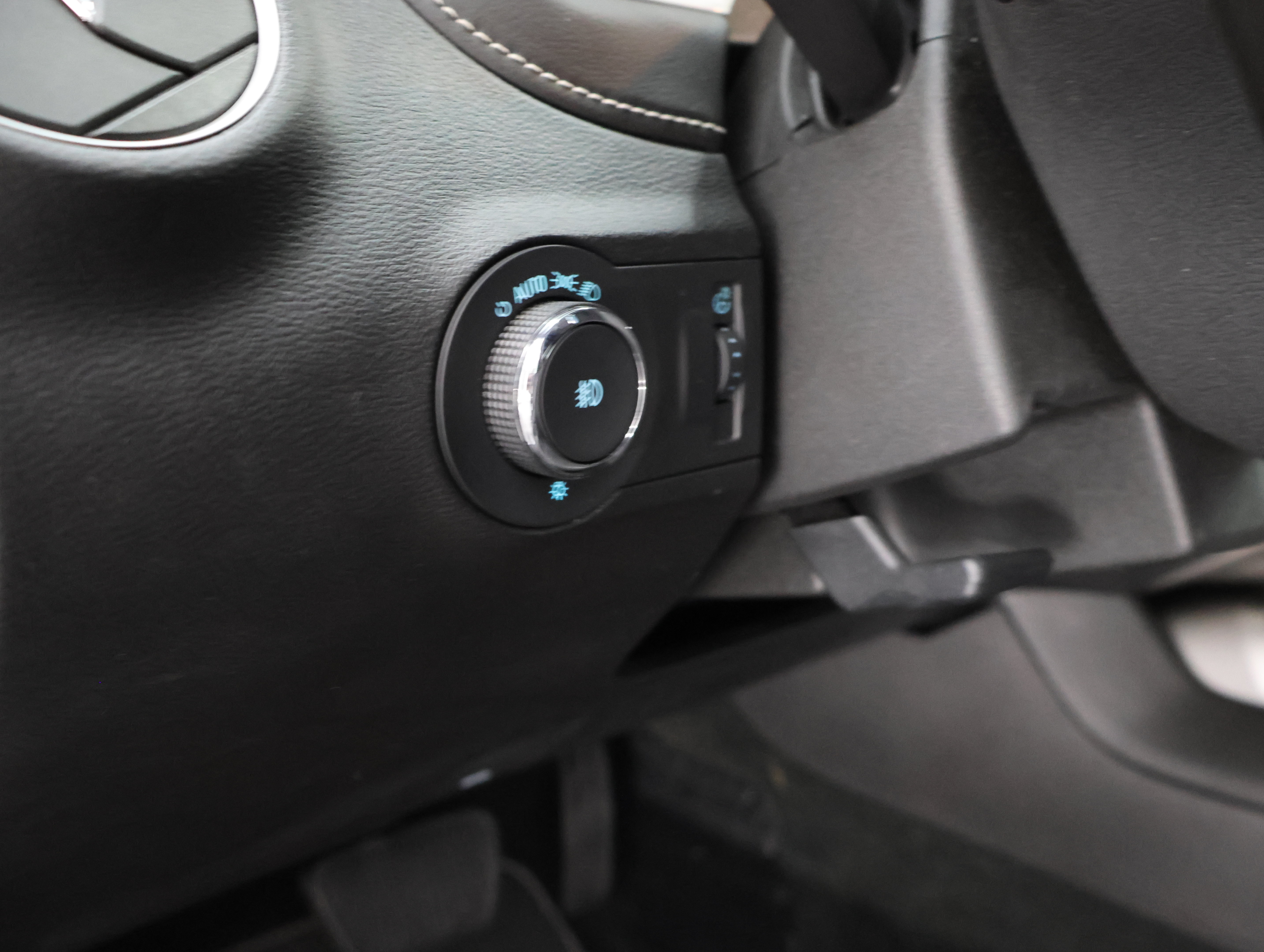 Used 2014 Chevrolet Camaro SS w/ RS Package RWD image 36