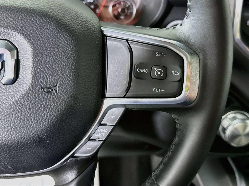 Used 2023 RAM 1500 Laramie AWD/4WD image 25