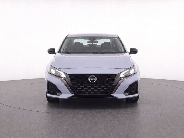 Used 2024 Nissan Altima 2.5 SR FWD image 5