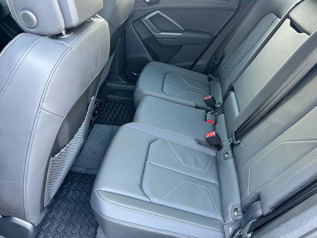New 2025 Audi Q3 2.0T Premium AWD/4WD image 7