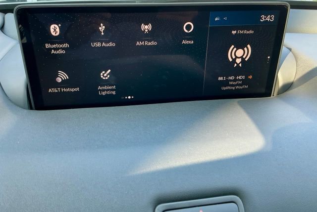 Certified 2025 Acura TLX w/ Technology Package image 30