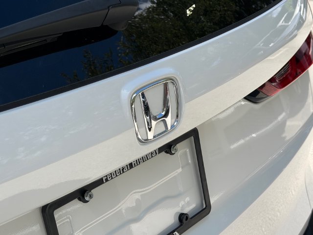 Used 2025 Honda CR-V EX-L image 17