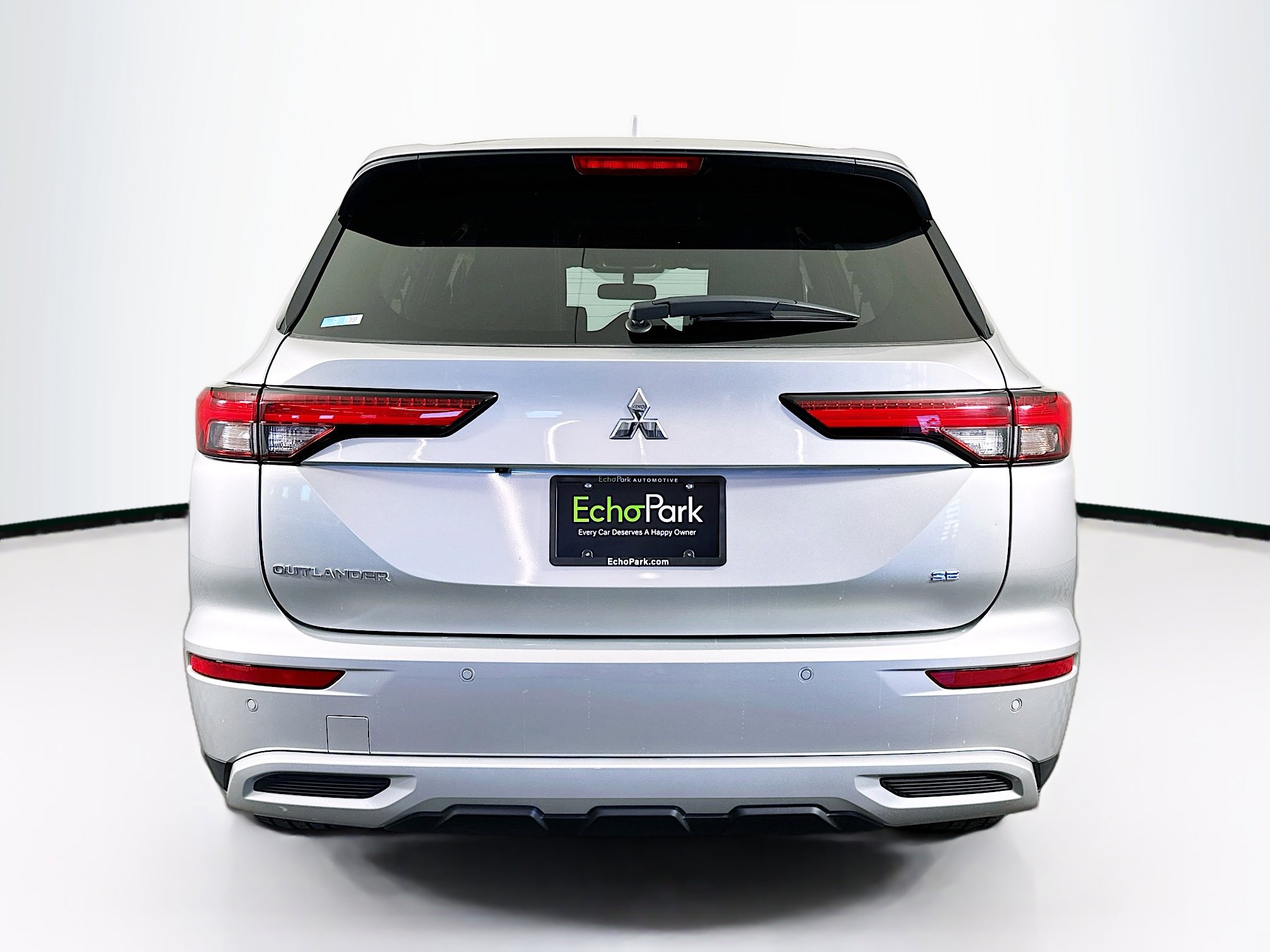 Used 2024 Mitsubishi Outlander SE image 7