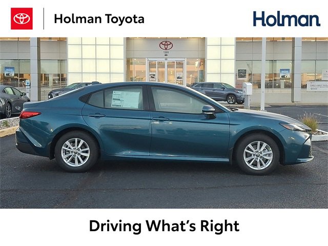 New 2025 Toyota Camry LE