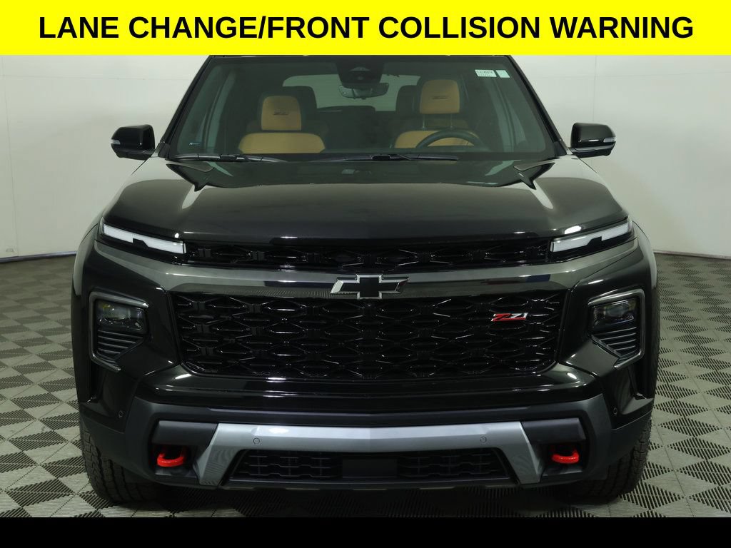 New 2027 Chevrolet Traverse Z71 w/ Enhanced Driving Package AWD/4WD image 11