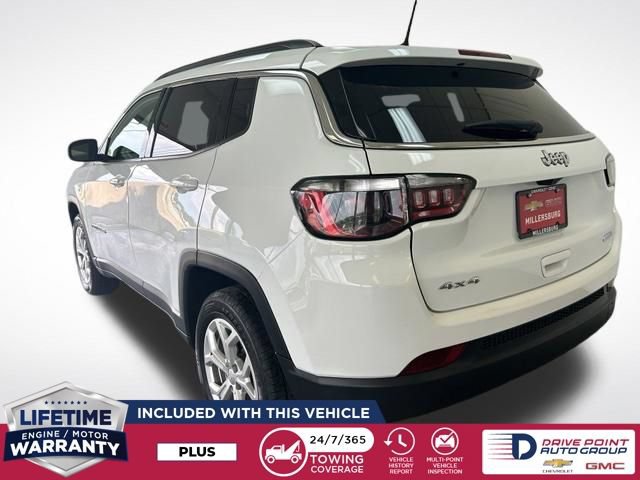 Used 2024 Jeep Compass Latitude AWD/4WD image 6