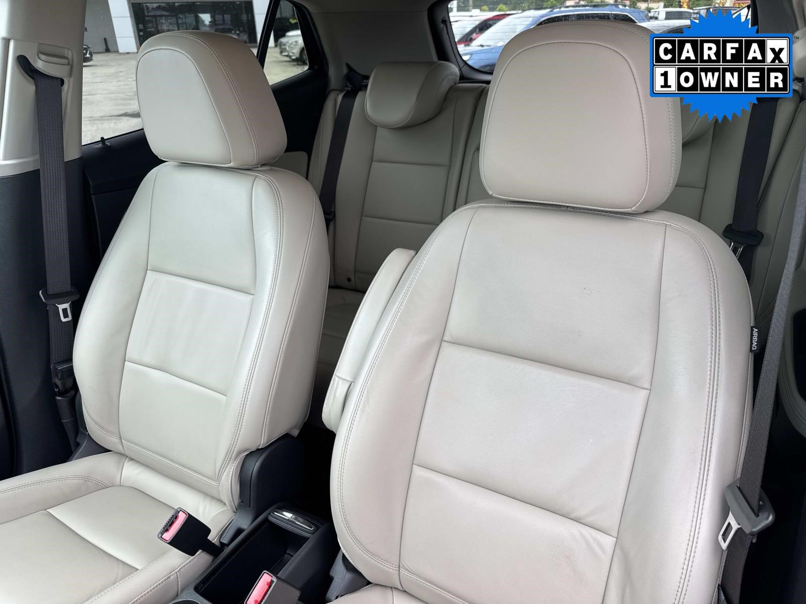 Used 2019 Buick Encore Essence w/ Safety Package II FWD image 23