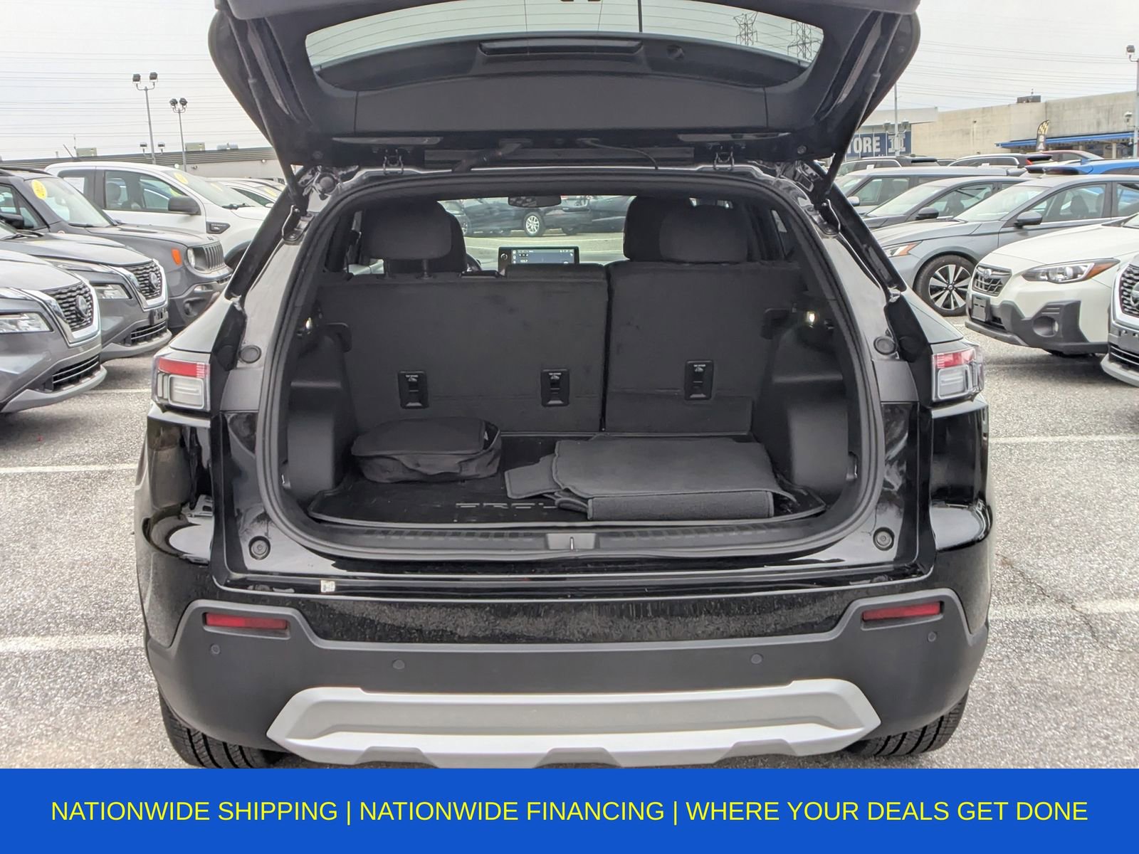 Used 2024 Honda Prologue EX image 9