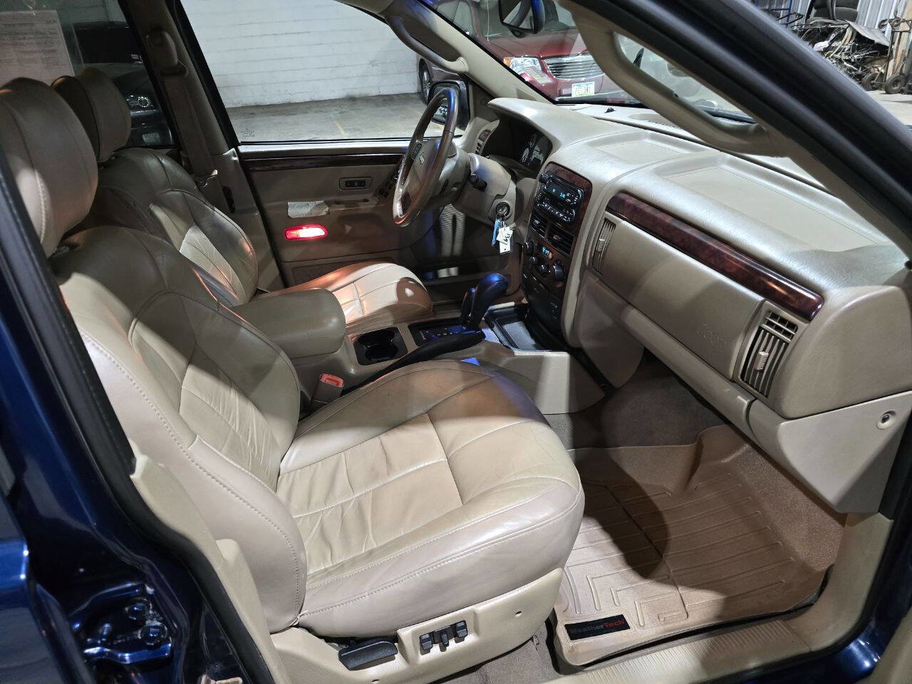 Used 2002 Jeep Grand Cherokee Limited image 37