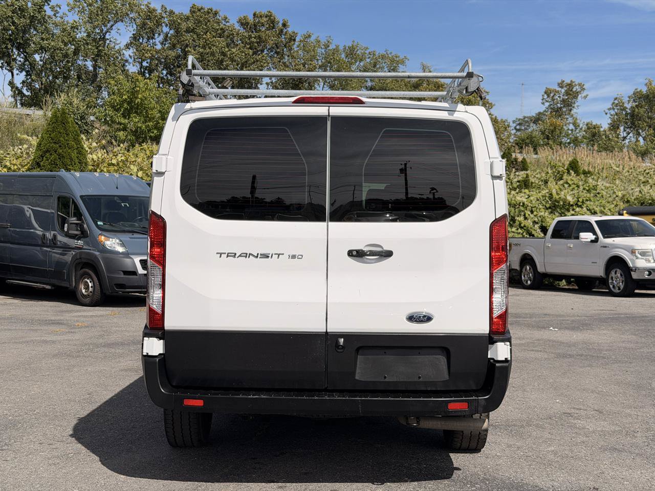 Used 2022 Ford Transit 150 Low Roof RWD image 7