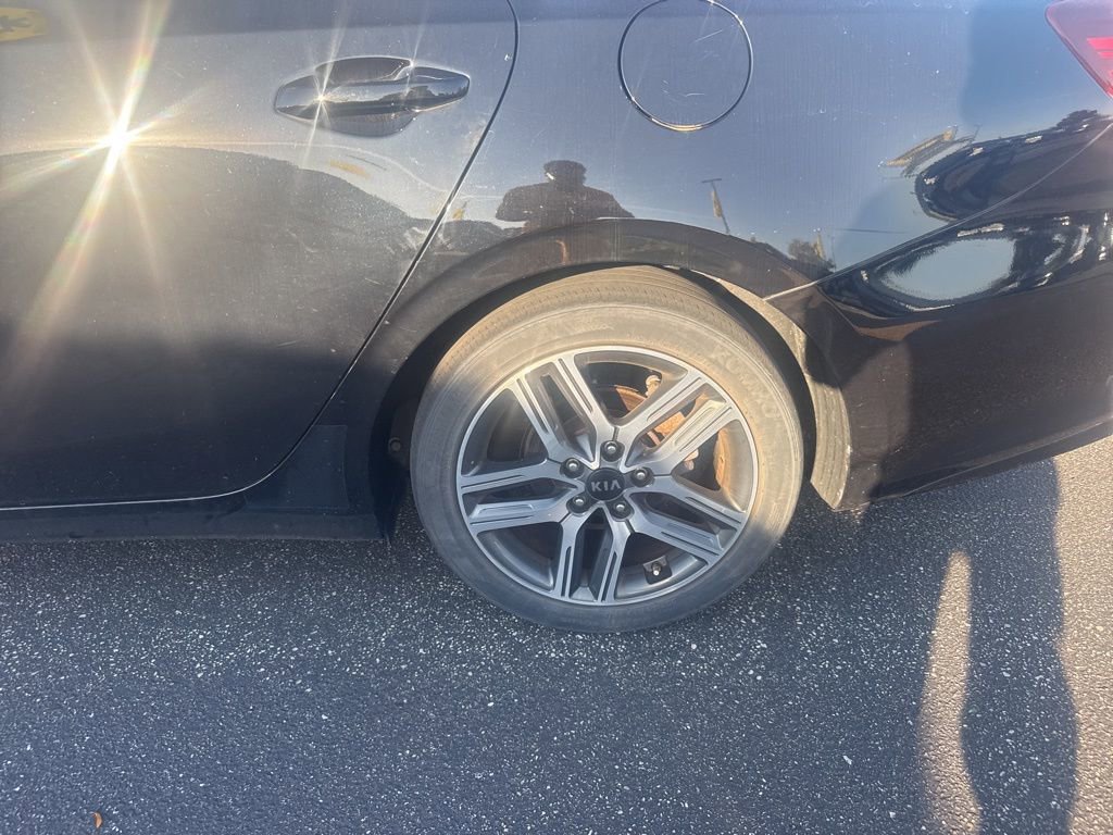 Used 2020 Kia Forte EX image 8