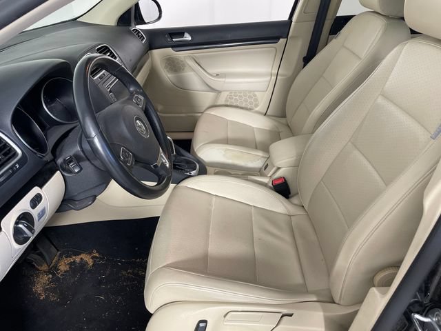 Used 2014 Volkswagen Jetta TDI FWD image 2