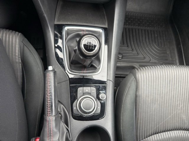 Used 2014 MAZDA MAZDA3 i Touring w/ Technology Package image 14