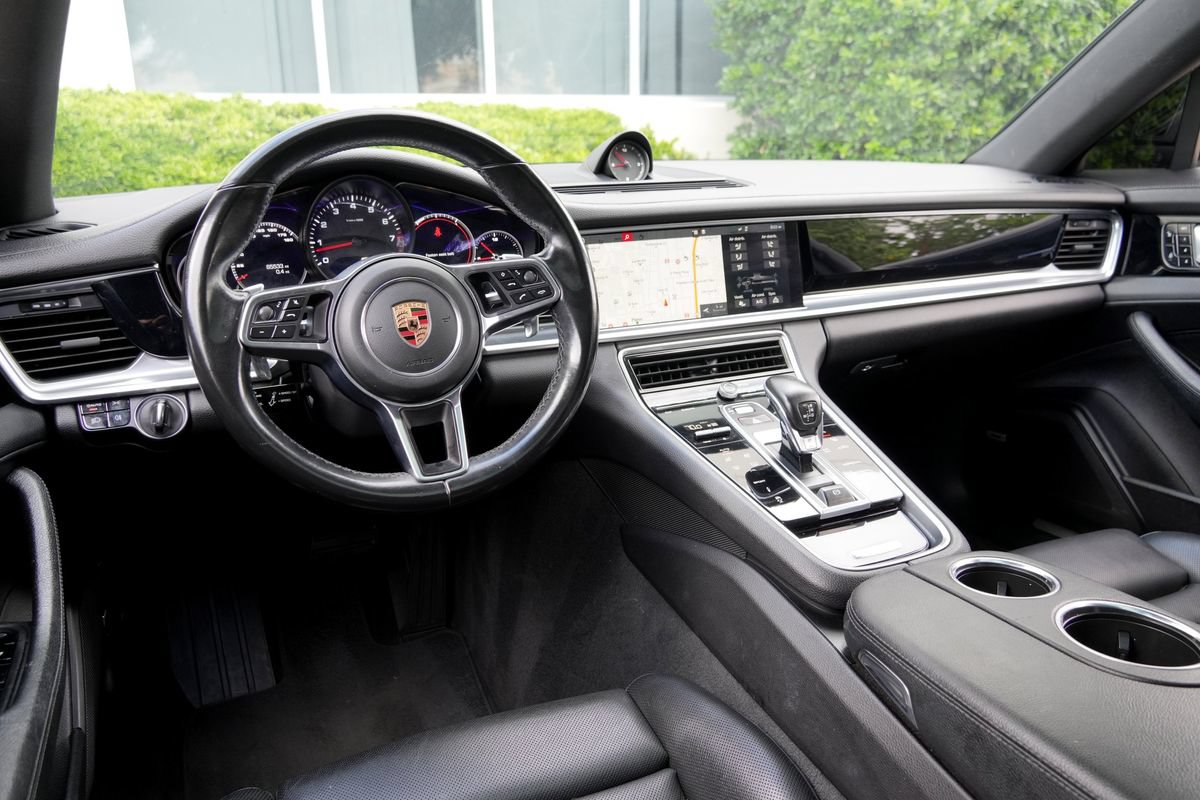 Used 2018 Porsche Panamera 4 AWD/4WD image 5