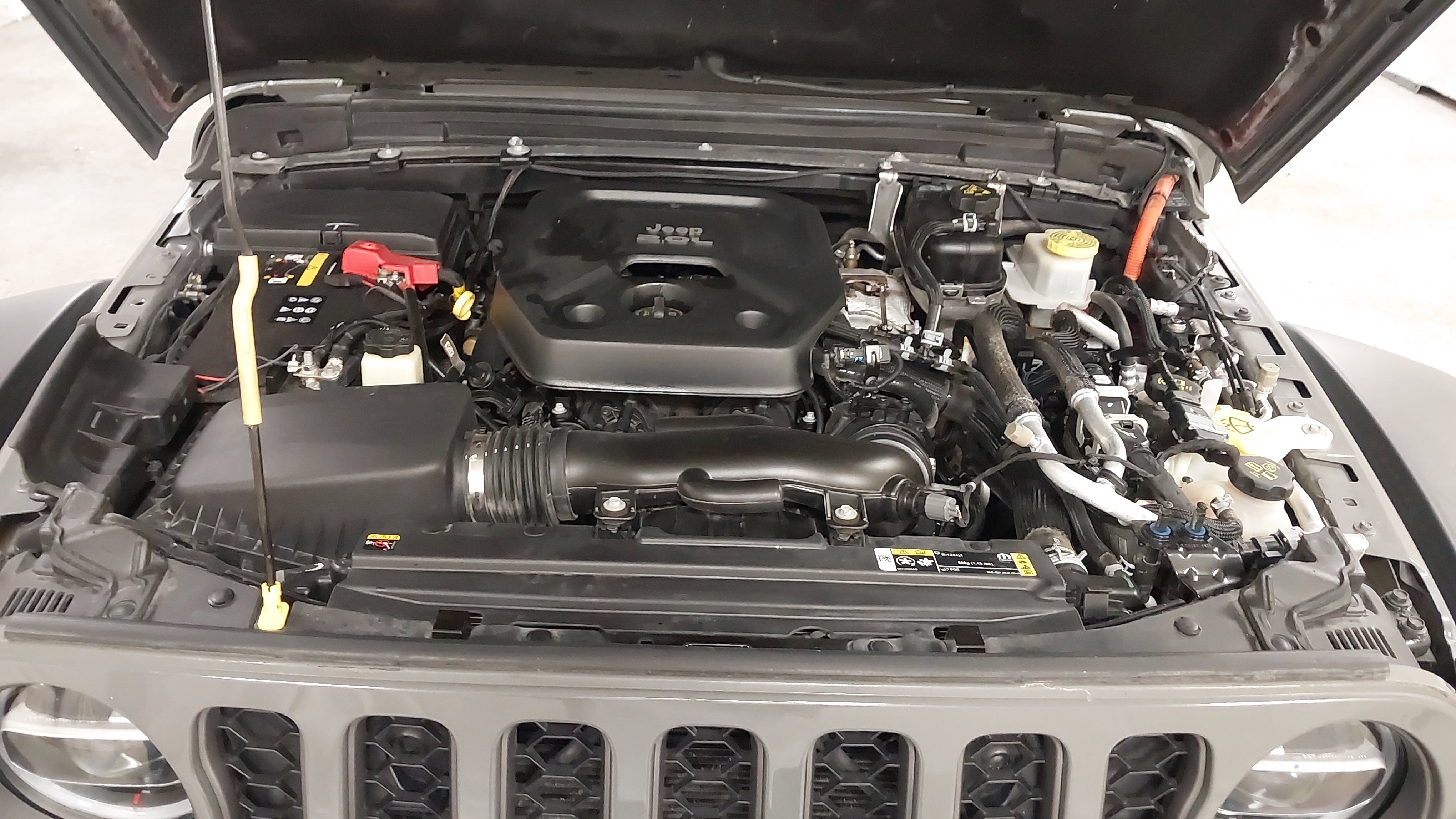 Used 2021 Jeep Wrangler Unlimited Rubicon 4xe w/ Cold Weather Group image 30