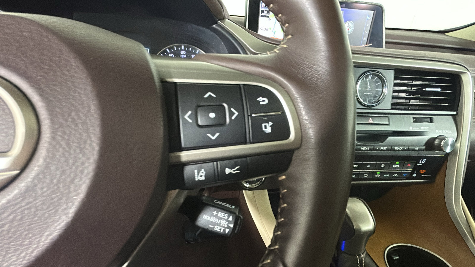Used 2018 Lexus RX 350 AWD w/ Premium Package image 15