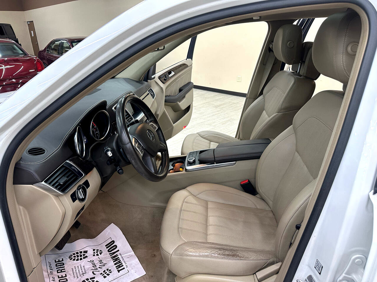 Used 2016 Mercedes-Benz GL 450 4MATIC w/ Premium I Package image 24