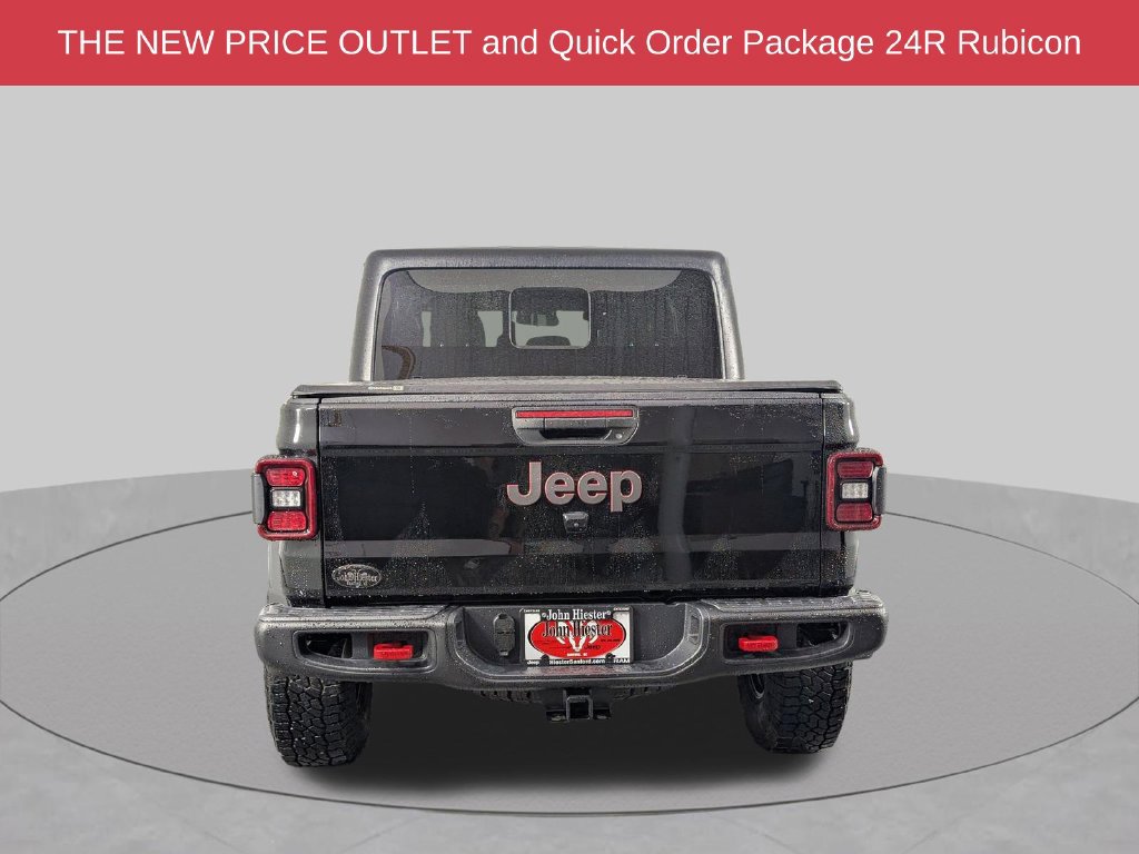 Used 2025 Jeep Gladiator Rubicon w/ Steel Bumper Group AWD/4WD image 8