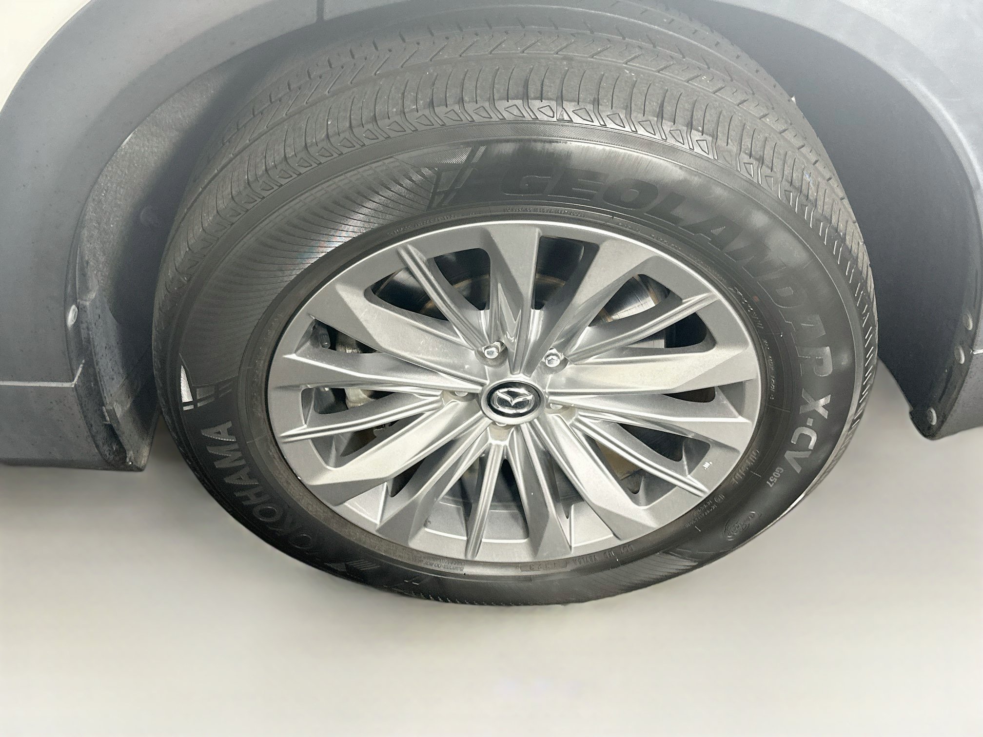 Used 2024 MAZDA CX-90 3.3 Turbo w/ Preferred Plus AWD/4WD image 11