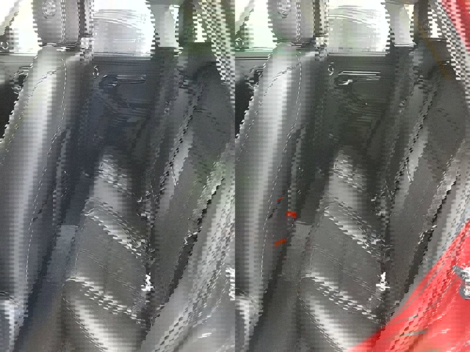 Used 2020 Land Rover Range Rover Evoque S image 10