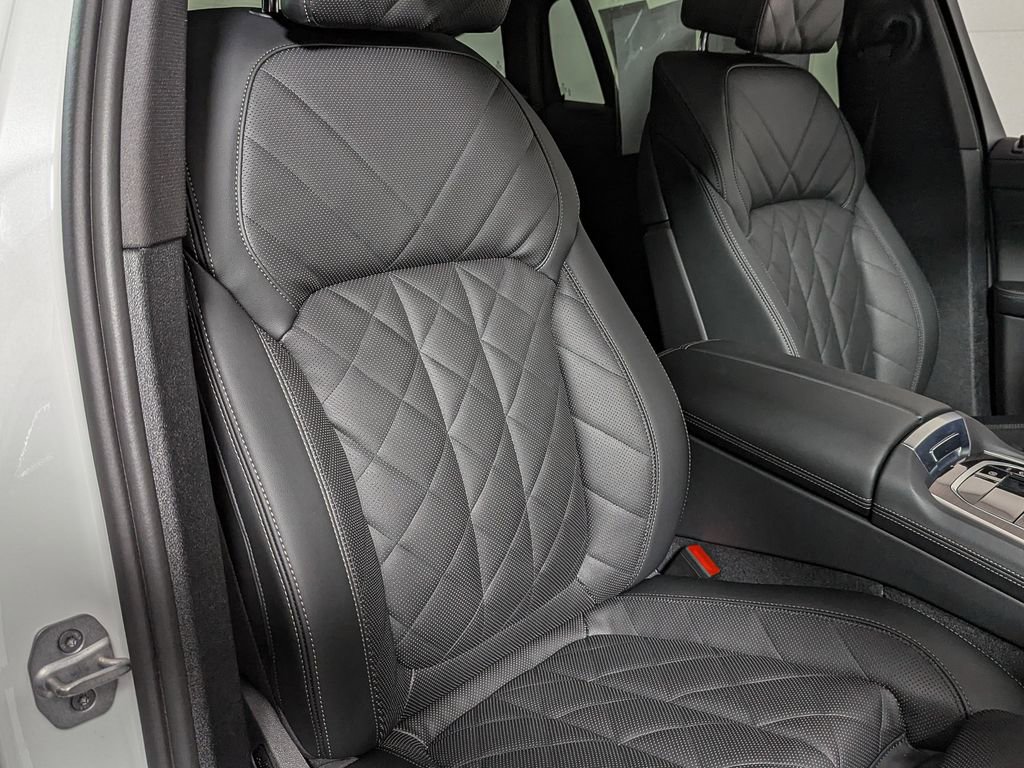 Used 2026 BMW X6 xDrive40i image 34