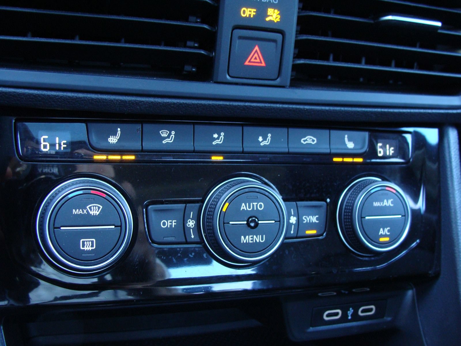 Used 2022 Volkswagen Jetta SE FWD image 20