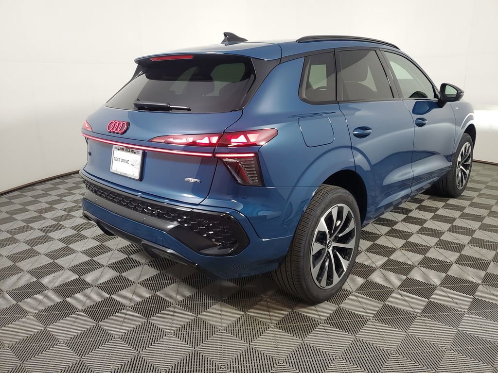 New 2026 Audi Q3 quattro 2.0T AWD/4WD image 6
