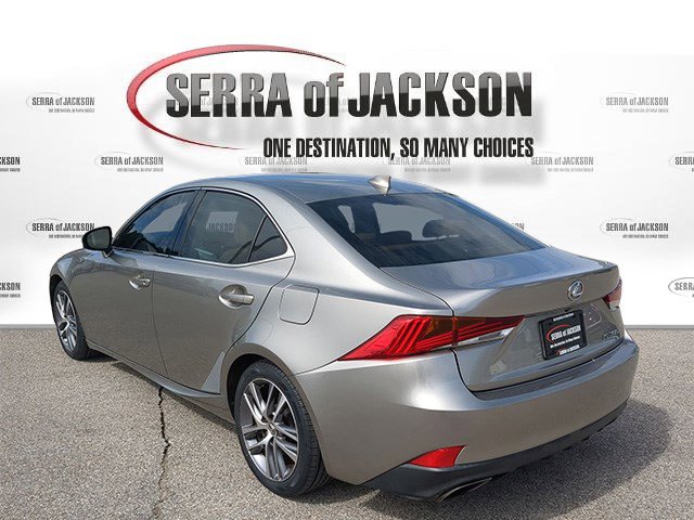 Used 2018 Lexus IS 300 w/ Accessory Package 2 RWD image 6
