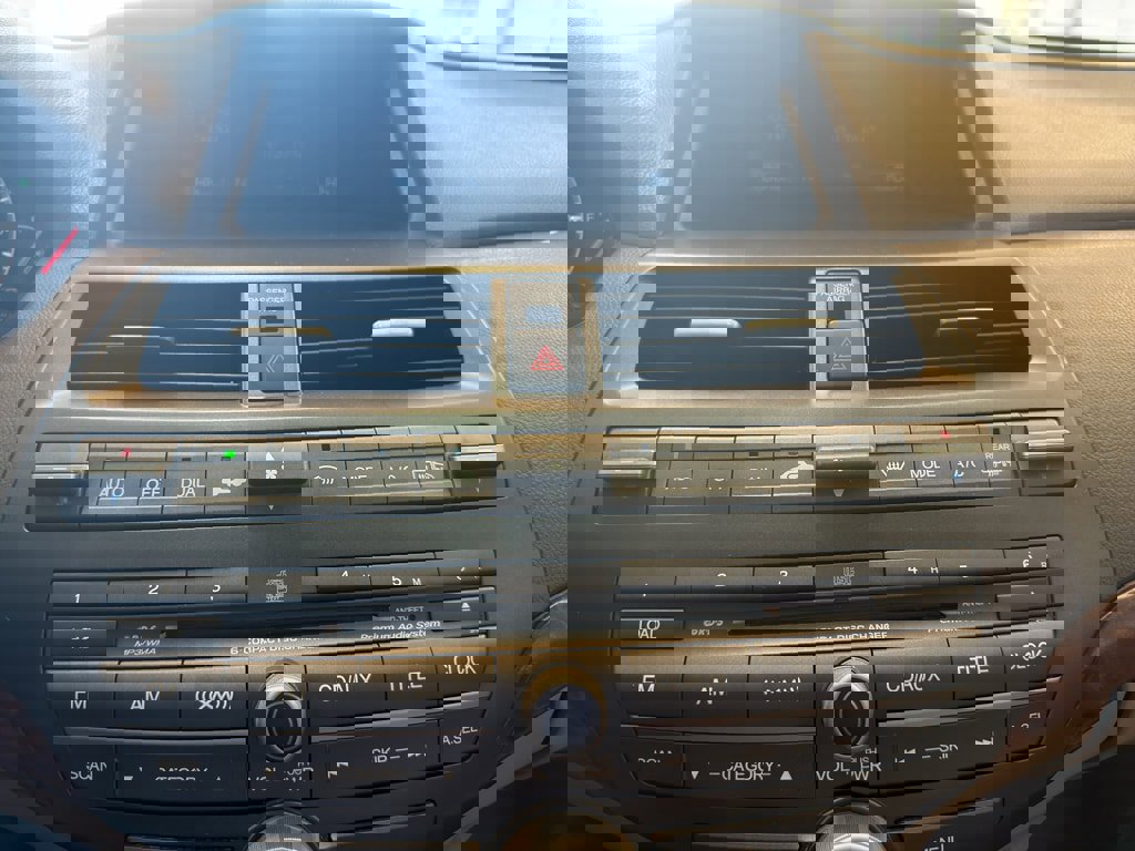 Used 2008 Honda Accord EX-L image 18