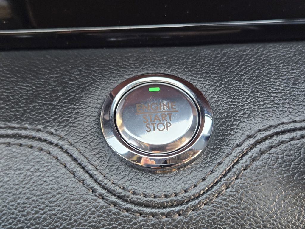 Used 2023 Lincoln Navigator Reserve image 26