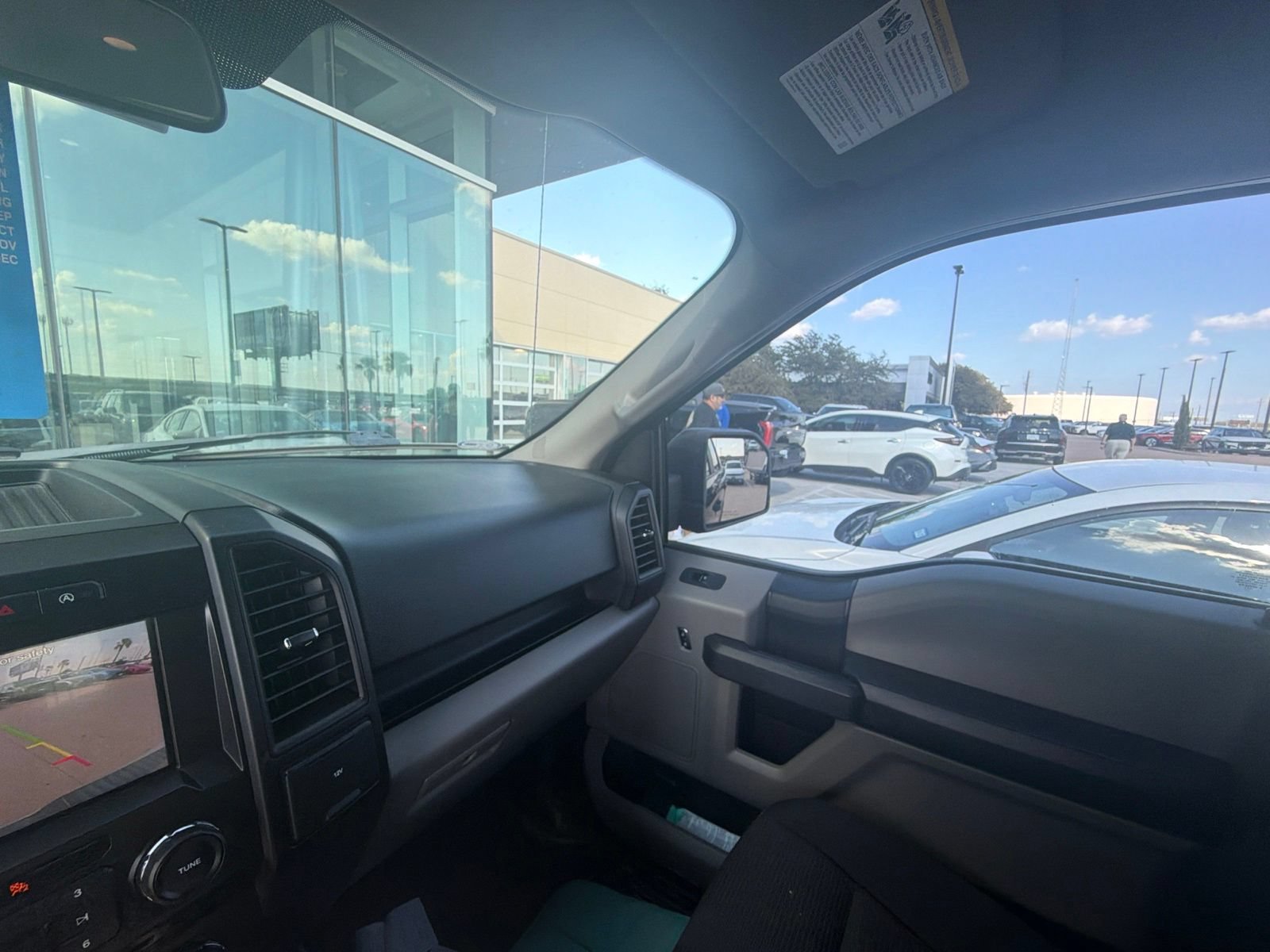 Used 2018 Ford F150 XL w/ Equipment Group 101A Mid AWD/4WD image 10