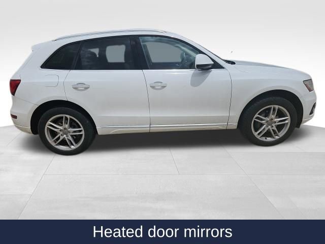 Used 2017 Audi Q5 2.0T Premium Plus w/ Technology Package image 10