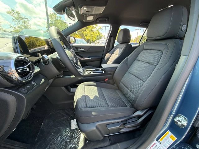 New 2027 Chevrolet Equinox LT w/ LPO, Floor Liner Package FWD image 13