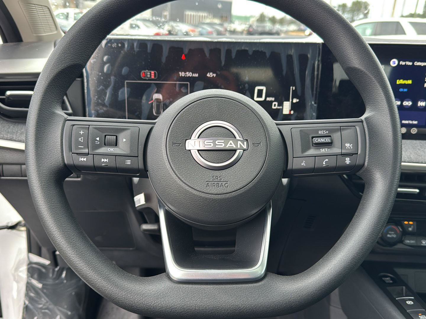 New 2026 Nissan Kicks SV w/ SV Premium Package FWD image 17