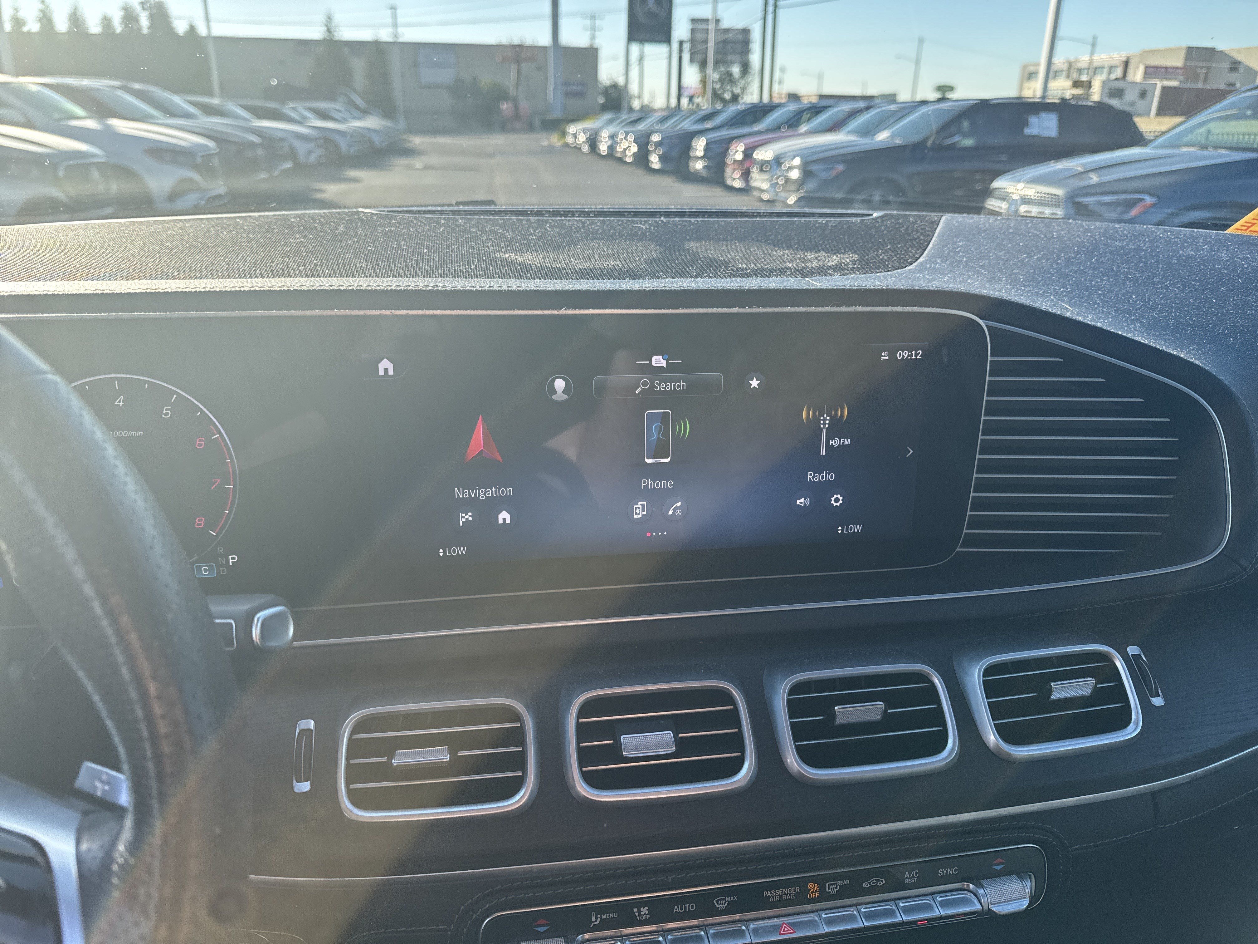 Used 2024 Mercedes-Benz GLS 450 4MATIC image 29