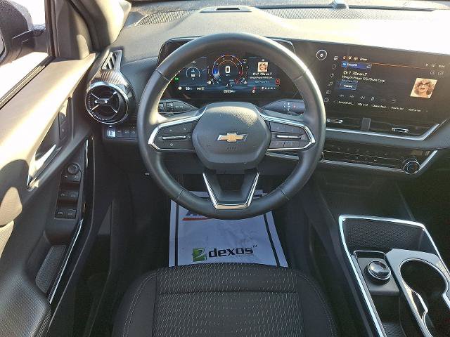 Certified 2026 Chevrolet Equinox LT AWD/4WD image 12