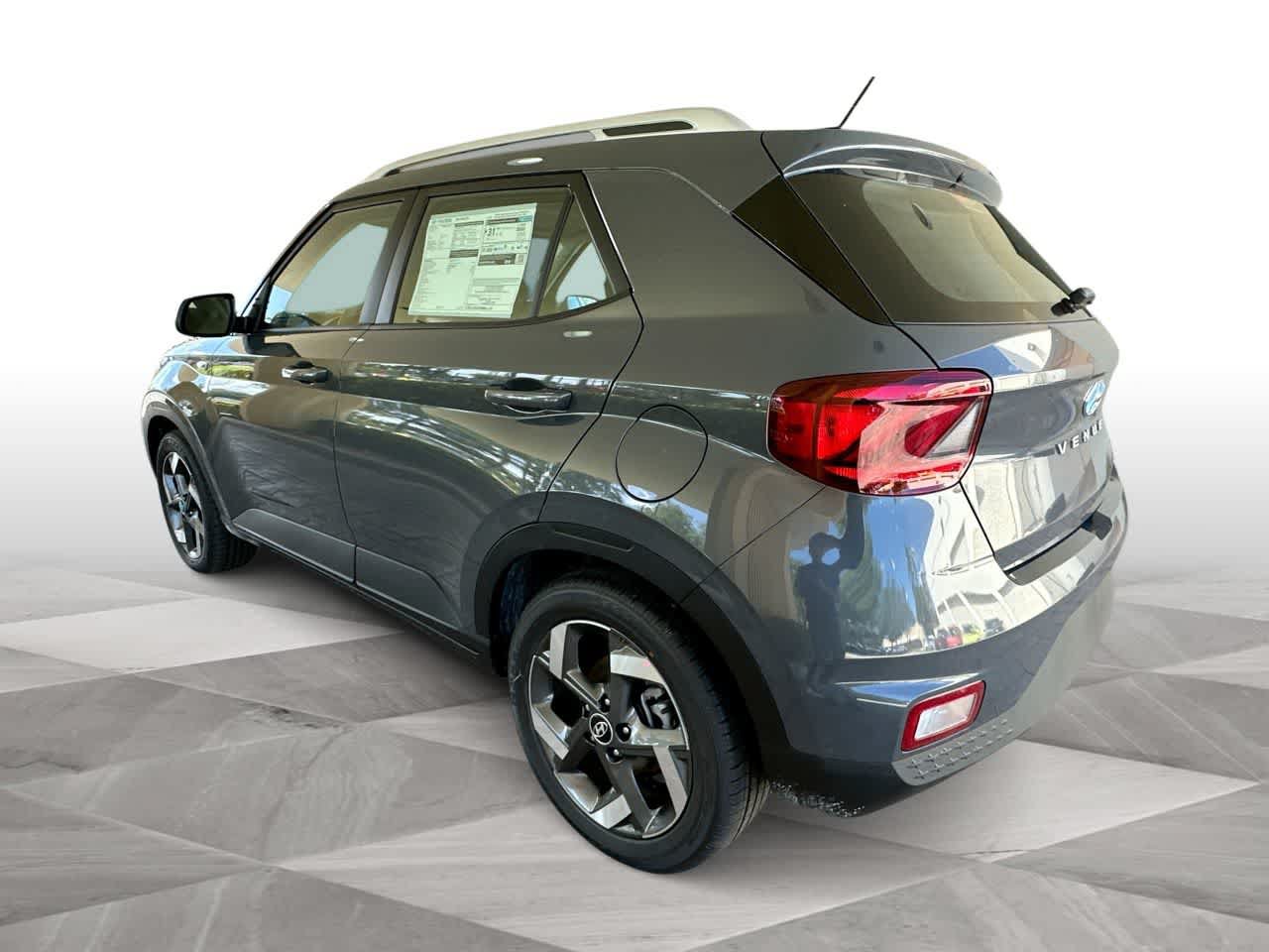 New 2026 Hyundai Venue SEL FWD image 6