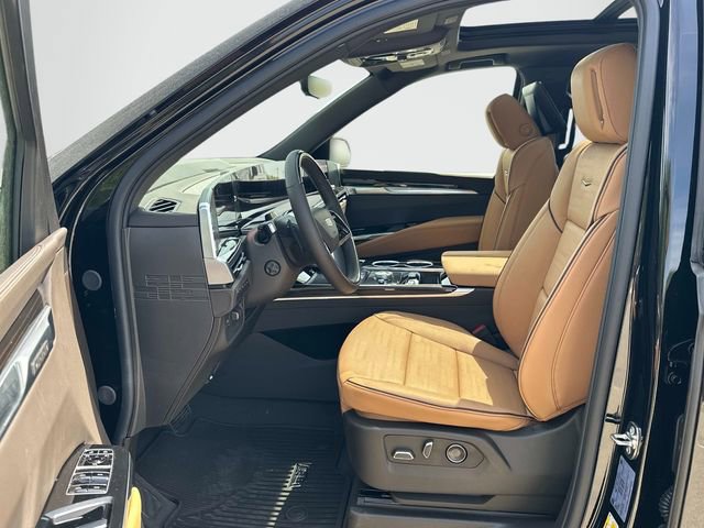 New 2026 Cadillac Escalade ESV Luxury w/ Touring Package image 10