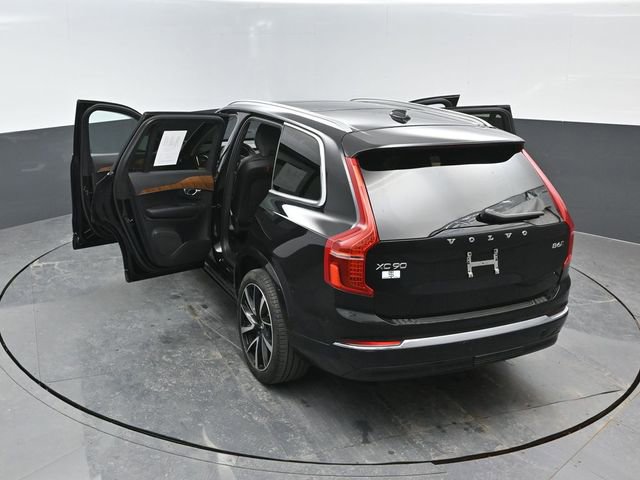 Used 2023 Volvo XC90 B6 Plus w/ Protection Package AWD/4WD image 26