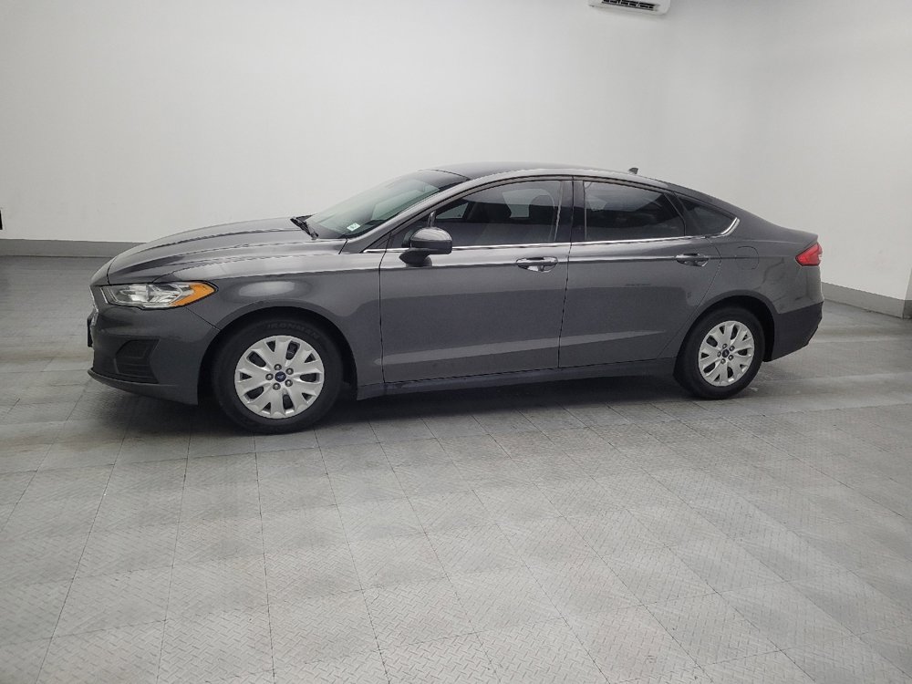 Used 2020 Ford Fusion S image 2