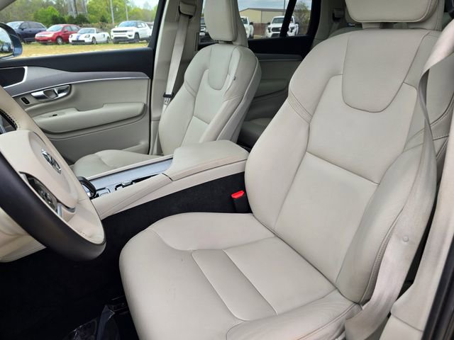 Used 2023 Volvo XC90 B5 Core w/ Protection Package Premier image 18