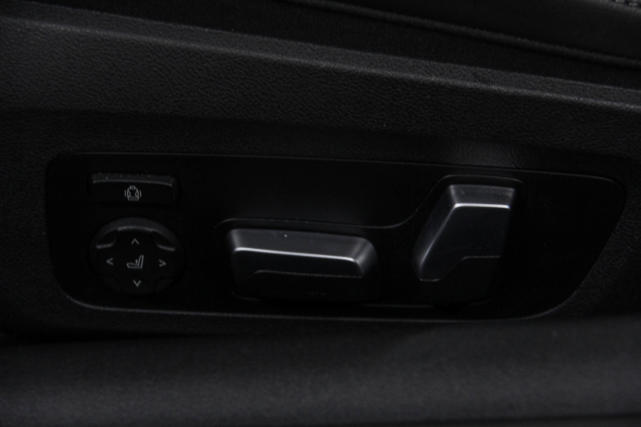 Certified 2024 BMW M850i xDrive Convertible image 26