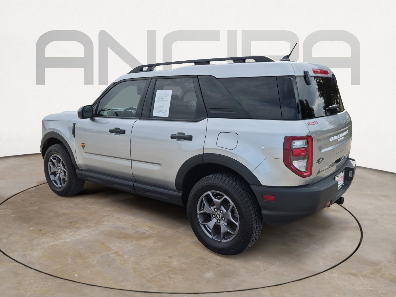 Used 2023 Ford Bronco Sport Badlands image 8