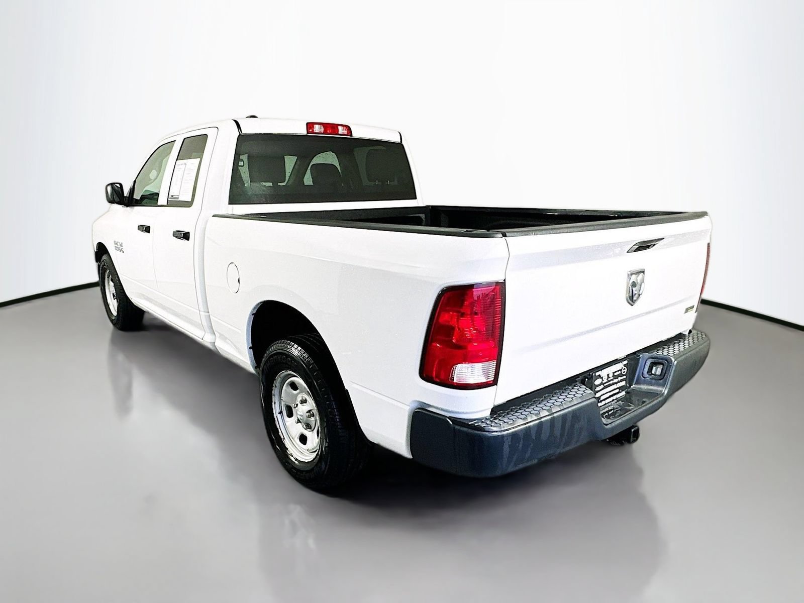 Used 2016 RAM 1500 Tradesman RWD image 5