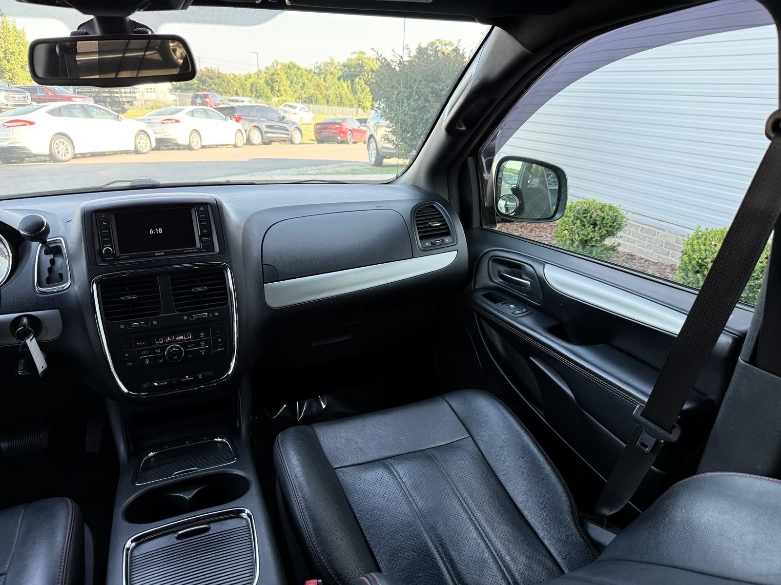 Used 2019 Dodge Grand Caravan GT FWD image 27