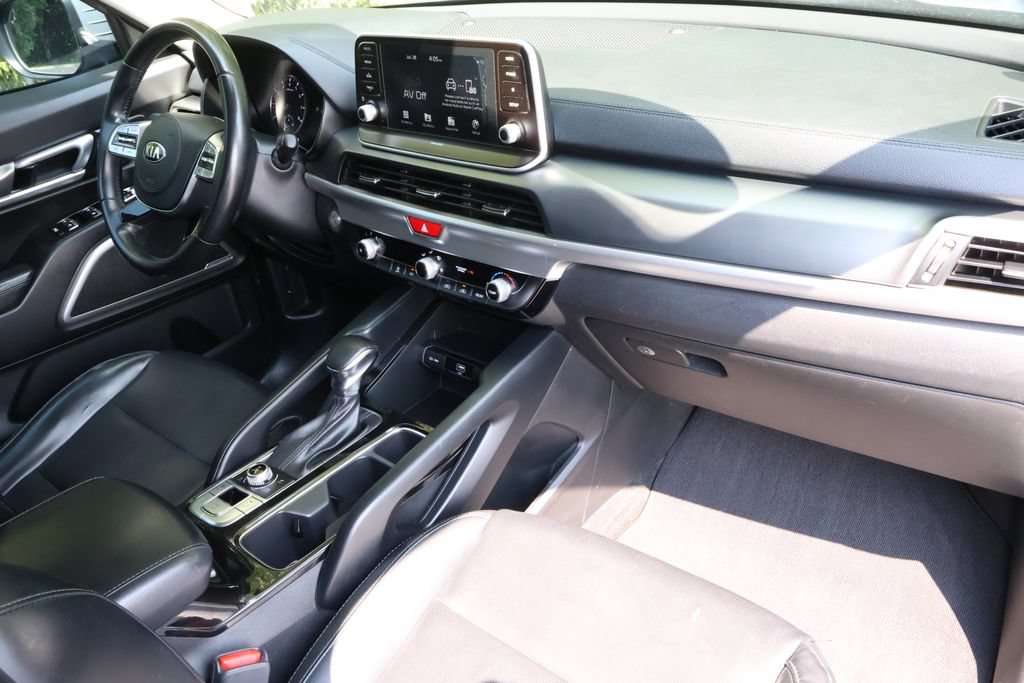 Used 2020 Kia Telluride LX AWD/4WD image 37