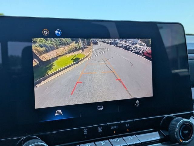 Used 2024 Chevrolet Colorado Z71 w/ Advanced Trailering Package AWD/4WD image 19