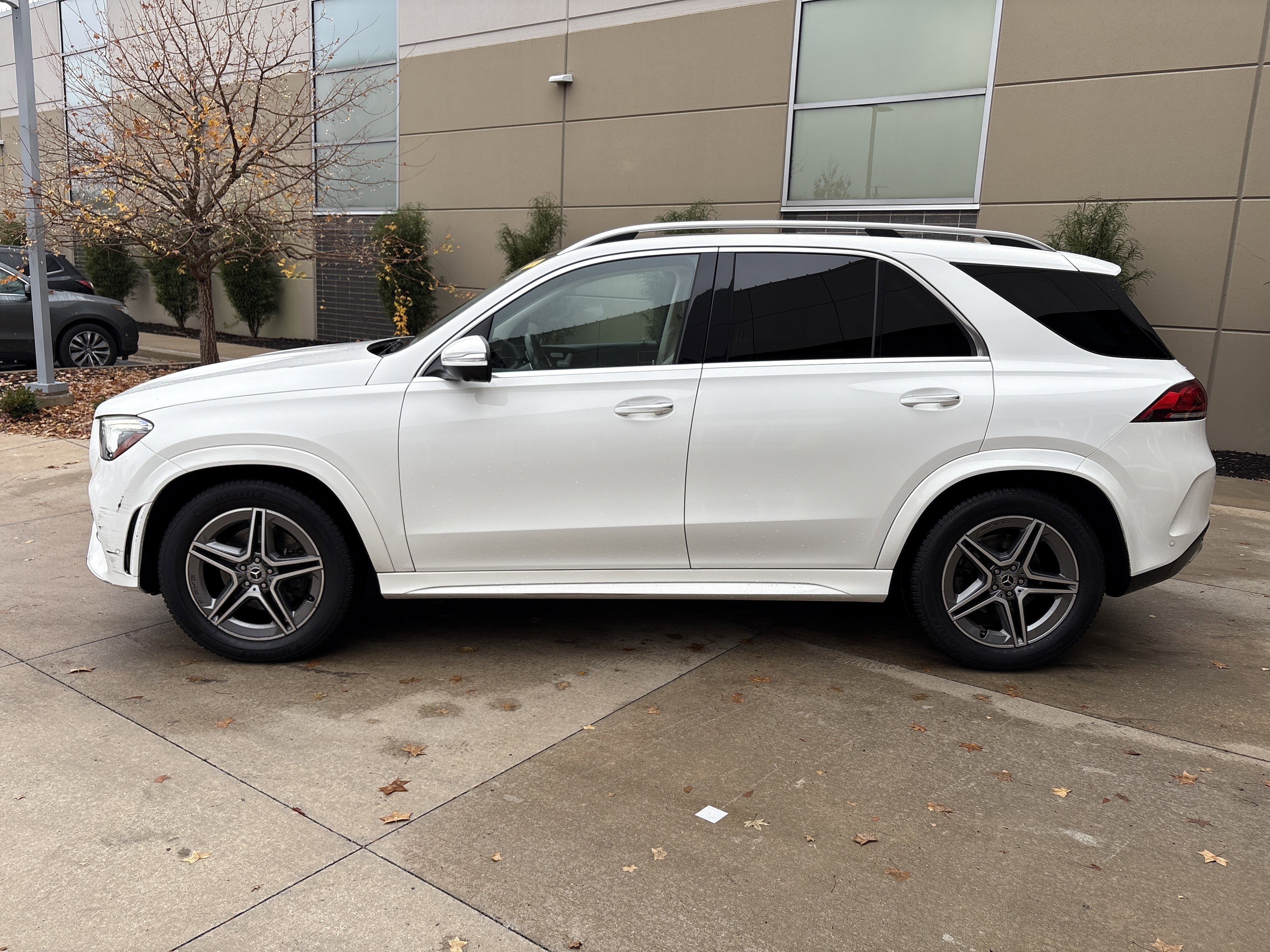 Used 2020 Mercedes-Benz GLE 350 4MATIC image 22